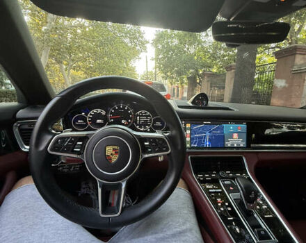 Белый Порше Panamera Sport Turismo, объемом двигателя 2.89 л и пробегом 48 тыс. км за 75000 $, фото 10 на Automoto.ua