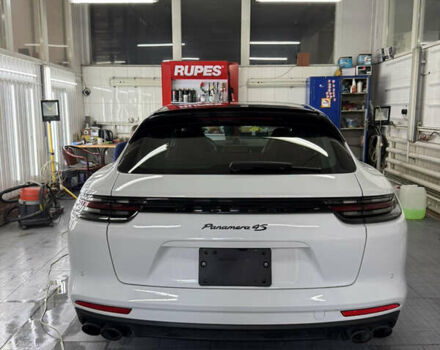 Белый Порше Panamera Sport Turismo, объемом двигателя 2.89 л и пробегом 48 тыс. км за 75000 $, фото 4 на Automoto.ua