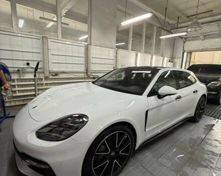 Белый Порше Panamera Sport Turismo, объемом двигателя 2.89 л и пробегом 48 тыс. км за 75000 $, фото 8 на Automoto.ua