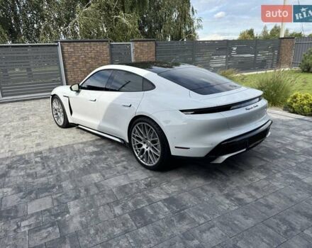 Білий Порше Тайкан, об'ємом двигуна 0 л та пробігом 41 тис. км за 59900 $, фото 17 на Automoto.ua