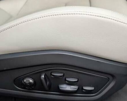 Білий Порше Тайкан, об'ємом двигуна 0 л та пробігом 73 тис. км за 70000 $, фото 12 на Automoto.ua