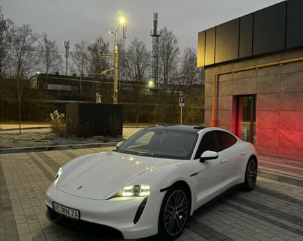 Белый Порше Тайкан, объемом двигателя 0 л и пробегом 101 тыс. км за 48000 $, фото 6 на Automoto.ua