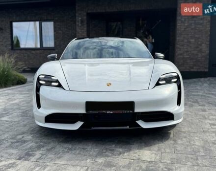 Білий Порше Тайкан, об'ємом двигуна 0 л та пробігом 41 тис. км за 59900 $, фото 1 на Automoto.ua