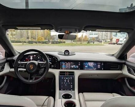 Білий Порше Тайкан, об'ємом двигуна 0 л та пробігом 73 тис. км за 70000 $, фото 13 на Automoto.ua