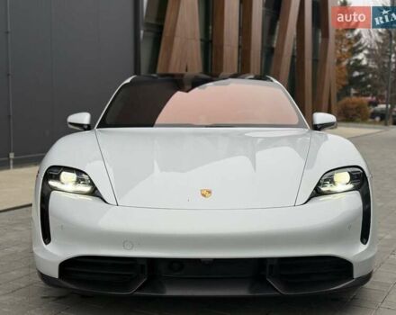 Білий Порше Тайкан, об'ємом двигуна 0 л та пробігом 43 тис. км за 71000 $, фото 2 на Automoto.ua