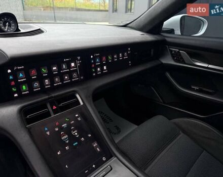 Білий Порше Тайкан, об'ємом двигуна 0 л та пробігом 43 тис. км за 71000 $, фото 17 на Automoto.ua