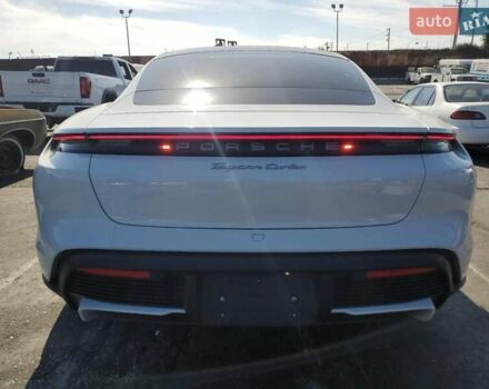 Белый Порше Тайкан, объемом двигателя 0 л и пробегом 23 тыс. км за 38000 $, фото 5 на Automoto.ua