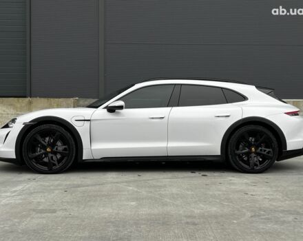 Белый Порше Тайкан, объемом двигателя 1 л и пробегом 21 тыс. км за 76990 $, фото 19 на Automoto.ua