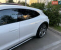 Порше Тайкан 2021 в Киеве на Automoto.ua Белый Порше Тайкан, объемом двигателя 0 л и пробегом 42 тыс. км за 75000 $, фото 7 на Automoto.ua