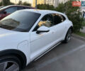 Порше Тайкан 2021 в Киеве на Automoto.ua Белый Порше Тайкан, объемом двигателя 0 л и пробегом 42 тыс. км за 75000 $, фото 4 на Automoto.ua