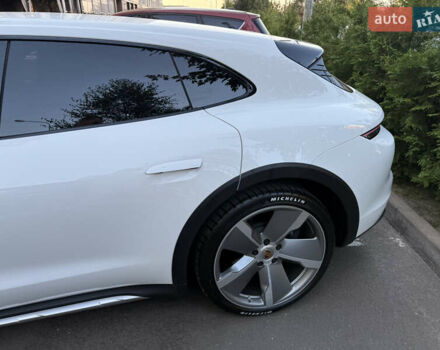 Порше Тайкан 2021 в Киеве на Automoto.ua Белый Порше Тайкан, объемом двигателя 0 л и пробегом 42 тыс. км за 75000 $, фото 10 на Automoto.ua