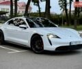 Белый Порше Тайкан, объемом двигателя 0 л и пробегом 170 тыс. км за 57000 $, фото 4 на Automoto.ua