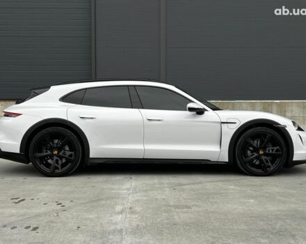 Белый Порше Тайкан, объемом двигателя 1 л и пробегом 21 тыс. км за 76990 $, фото 26 на Automoto.ua