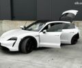 Белый Порше Тайкан, объемом двигателя 0.1 л и пробегом 21 тыс. км за 75990 $, фото 15 на Automoto.ua