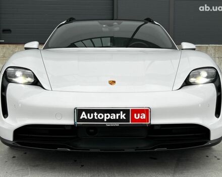 Белый Порше Тайкан, объемом двигателя 1 л и пробегом 21 тыс. км за 76990 $, фото 31 на Automoto.ua