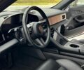 Белый Порше Тайкан, объемом двигателя 1 л и пробегом 21 тыс. км за 76990 $, фото 3 на Automoto.ua