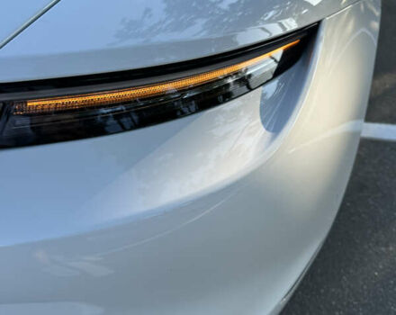 Белый Порше Тайкан, объемом двигателя 0 л и пробегом 40 тыс. км за 67000 $, фото 13 на Automoto.ua