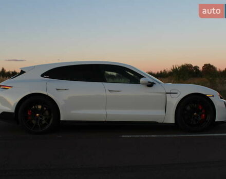 Белый Порше Тайкан, объемом двигателя 0 л и пробегом 29 тыс. км за 75800 $, фото 18 на Automoto.ua