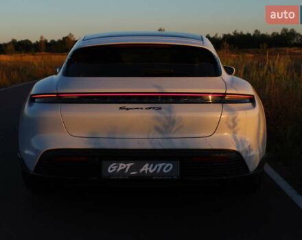 Белый Порше Тайкан, объемом двигателя 0 л и пробегом 29 тыс. км за 75800 $, фото 28 на Automoto.ua