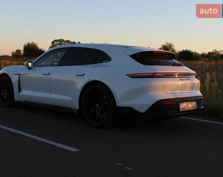 Белый Порше Тайкан, объемом двигателя 0 л и пробегом 29 тыс. км за 75800 $, фото 34 на Automoto.ua