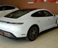 Белый Порше Тайкан, объемом двигателя 0 л и пробегом 12 тыс. км за 62900 $, фото 4 на Automoto.ua