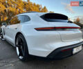 Белый Порше Тайкан, объемом двигателя 0 л и пробегом 33 тыс. км за 75500 $, фото 32 на Automoto.ua
