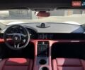 Белый Порше Тайкан, объемом двигателя 0 л и пробегом 37 тыс. км за 75900 $, фото 23 на Automoto.ua