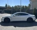 Белый Порше Тайкан, объемом двигателя 0 л и пробегом 37 тыс. км за 75900 $, фото 2 на Automoto.ua