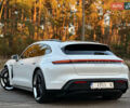 Белый Порше Тайкан, объемом двигателя 0 л и пробегом 33 тыс. км за 75500 $, фото 39 на Automoto.ua