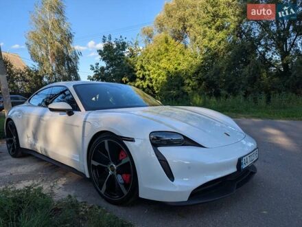 Белый Порше Тайкан, объемом двигателя 0 л и пробегом 77 тыс. км за 59000 $, фото 1 на Automoto.ua