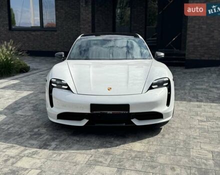 Білий Порше Тайкан, об'ємом двигуна 0 л та пробігом 41 тис. км за 59900 $, фото 1 на Automoto.ua