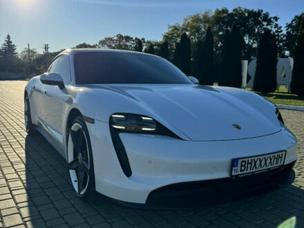 Порше Тайкан 2021 в Одессе на Automoto.ua Белый Порше Тайкан, объемом двигателя 0 л и пробегом 36 тыс. км за 60999 $, фото 1 на Automoto.ua