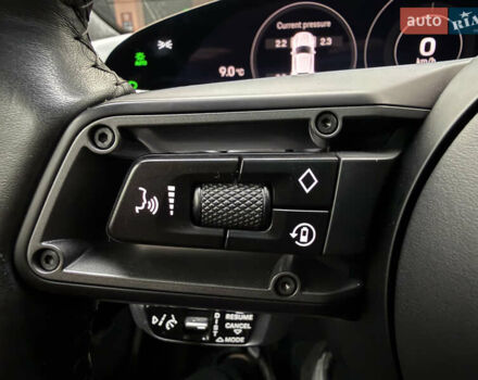 Чорний Порше Тайкан, об'ємом двигуна 0 л та пробігом 33 тис. км за 80000 $, фото 35 на Automoto.ua