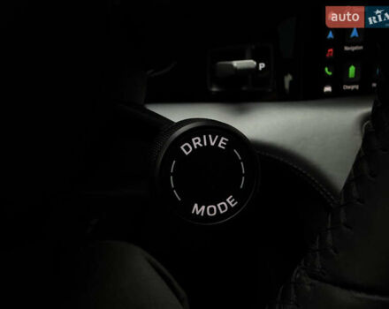 Чорний Порше Тайкан, об'ємом двигуна 0 л та пробігом 33 тис. км за 80000 $, фото 38 на Automoto.ua