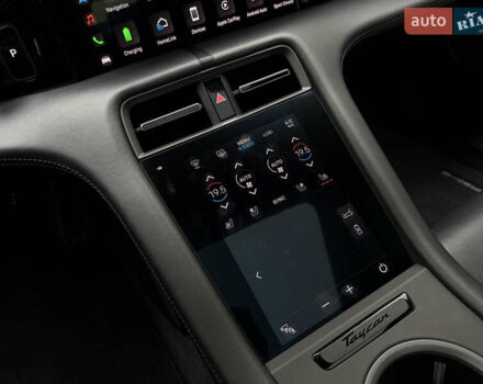 Чорний Порше Тайкан, об'ємом двигуна 0 л та пробігом 33 тис. км за 80000 $, фото 18 на Automoto.ua