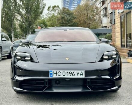 Черный Порше Тайкан, объемом двигателя 0 л и пробегом 12 тыс. км за 62999 $, фото 3 на Automoto.ua
