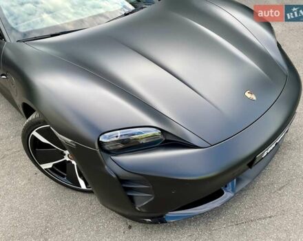 Черный Порше Тайкан, объемом двигателя 0 л и пробегом 59 тыс. км за 79900 $, фото 24 на Automoto.ua