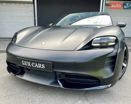 Черный Порше Тайкан, объемом двигателя 0 л и пробегом 59 тыс. км за 79900 $, фото 14 на Automoto.ua