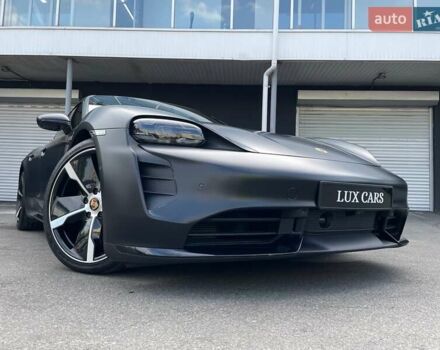 Черный Порше Тайкан, объемом двигателя 0 л и пробегом 59 тыс. км за 79900 $, фото 22 на Automoto.ua