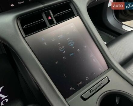 Черный Порше Тайкан, объемом двигателя 0 л и пробегом 59 тыс. км за 79900 $, фото 57 на Automoto.ua