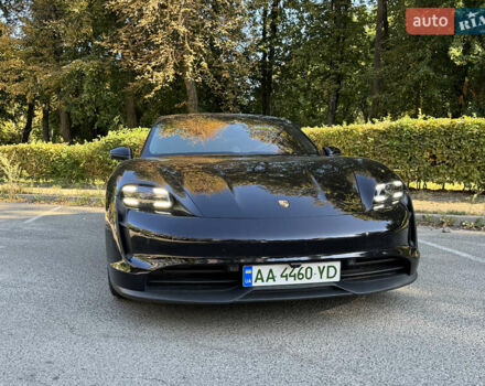Порше Тайкан 2020 в Киеве на Automoto.ua Черный Порше Тайкан, объемом двигателя 0 л и пробегом 119 тыс. км за 49900 $, фото 12 на Automoto.ua