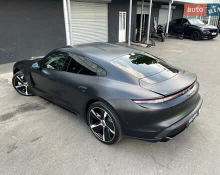 Черный Порше Тайкан, объемом двигателя 0 л и пробегом 59 тыс. км за 79900 $, фото 34 на Automoto.ua