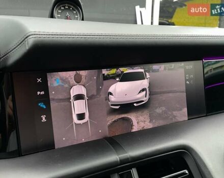 Черный Порше Тайкан, объемом двигателя 0 л и пробегом 59 тыс. км за 79900 $, фото 75 на Automoto.ua