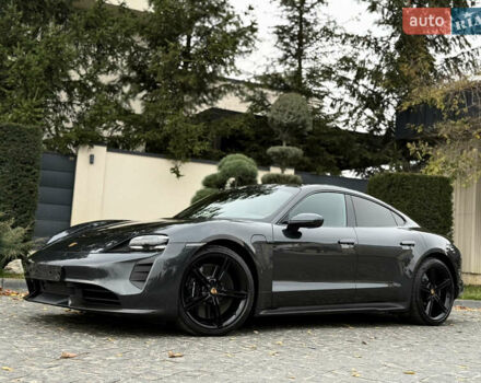 Чорний Порше Тайкан, об'ємом двигуна 0 л та пробігом 33 тис. км за 88900 $, фото 6 на Automoto.ua