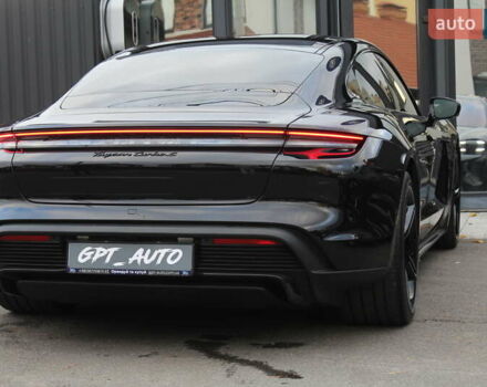 Чорний Порше Тайкан, об'ємом двигуна 0 л та пробігом 1 тис. км за 107700 $, фото 14 на Automoto.ua