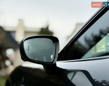 Чорний Порше Тайкан, об'ємом двигуна 0 л та пробігом 33 тис. км за 88900 $, фото 22 на Automoto.ua