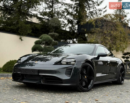 Чорний Порше Тайкан, об'ємом двигуна 0 л та пробігом 33 тис. км за 88900 $, фото 5 на Automoto.ua