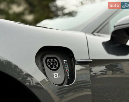 Чорний Порше Тайкан, об'ємом двигуна 0 л та пробігом 33 тис. км за 88900 $, фото 24 на Automoto.ua