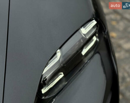 Чорний Порше Тайкан, об'ємом двигуна 0 л та пробігом 33 тис. км за 88900 $, фото 9 на Automoto.ua