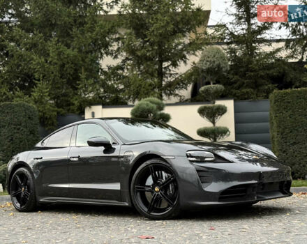 Чорний Порше Тайкан, об'ємом двигуна 0 л та пробігом 33 тис. км за 88900 $, фото 2 на Automoto.ua